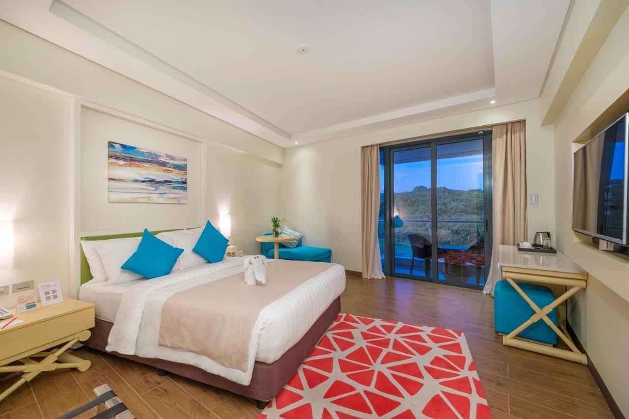 Savoy Hotel Boracay Newcoast Yapak Екстер'єр фото