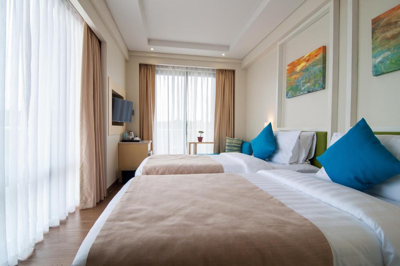 Savoy Hotel Boracay Newcoast Yapak Екстер'єр фото